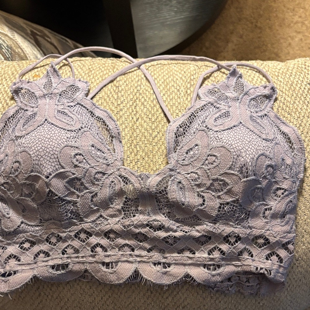 Lace Bralette in Lavender